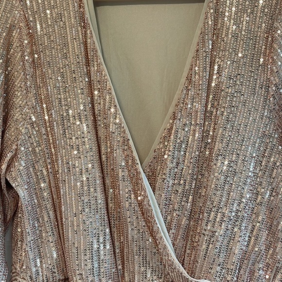 ASOS Collective the Label Curve exclusive wrap sequin mini dress in rose gold - Picture 12 of 15